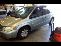 BUY CHRYSLER TOWN & COUNTRY 2003 4DR FWD, Fairway Auto Auction