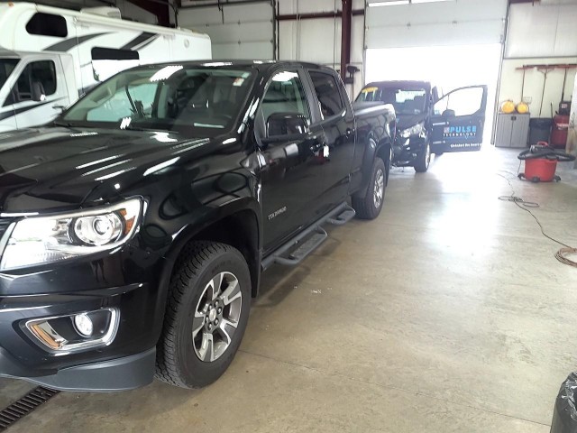 BUY CHEVROLET COLORADO 2018 4WD CREW CAB 128.3