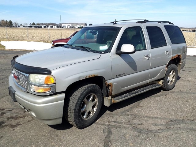 BUY GMC YUKON DENALI 2004 4DR AWD, Fairway Auto Auction