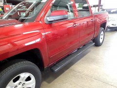 BUY CHEVROLET SILVERADO 1500 2018 4WD CREW CAB 143.5