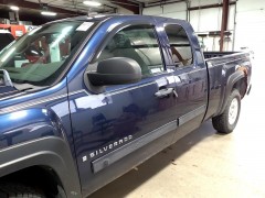 BUY CHEVROLET SILVERADO 1500 2009 4WD EXT CAB 143.5