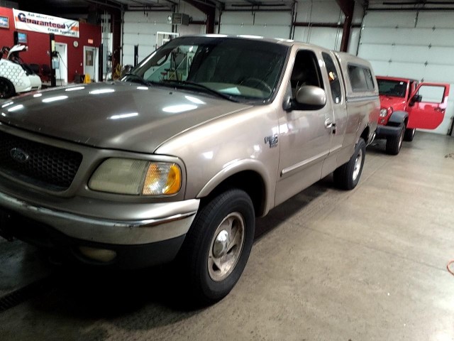 BUY FORD F-150 2001 SUPERCAB 139