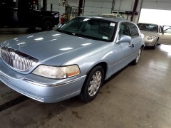 BUY LINCOLN TOWN CAR 2007 4DR SDN SIGNATURE LIMITED, Fairway Auto Auction